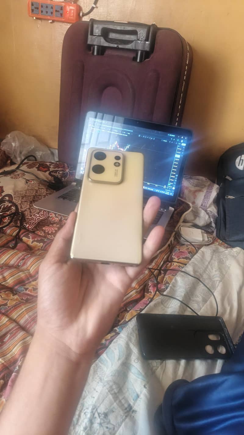 Infinix Zero 30 1