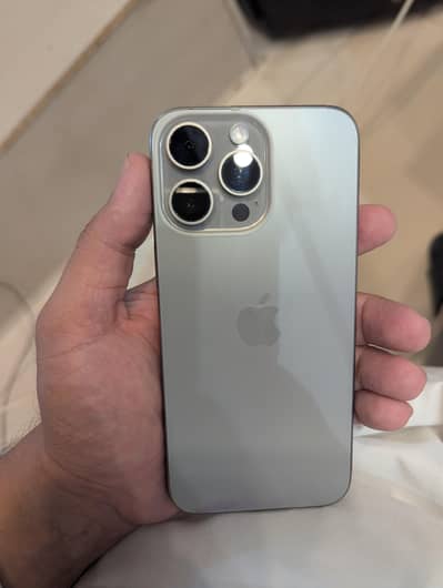 Apple iPhone 15 Pro Max
