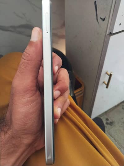 Tecno Spark 40c 4+4/128 with box and charger