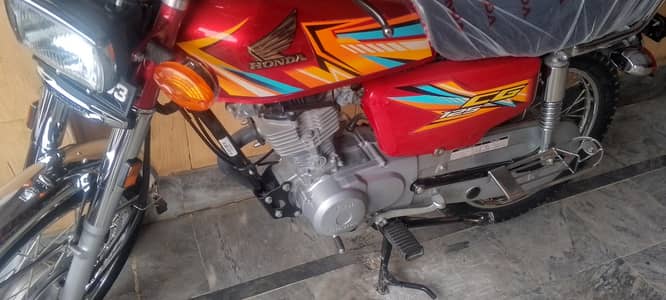 genuine condition  what's app no 03190788594