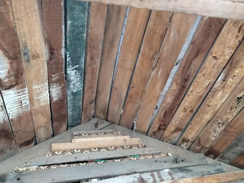 Wooden frame and jali Wala cage for sale — photo 7