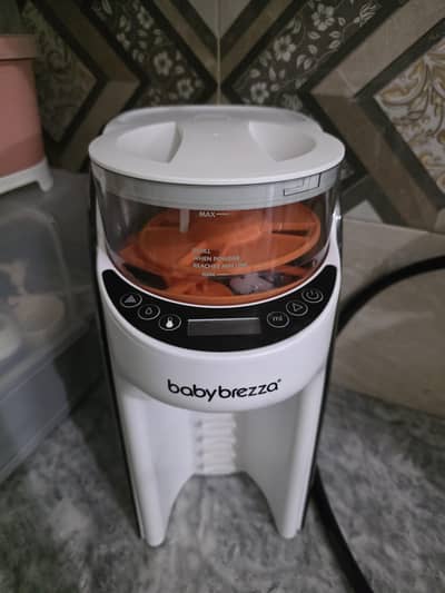 Baby Brezza Formula Pro Milk Dispensers