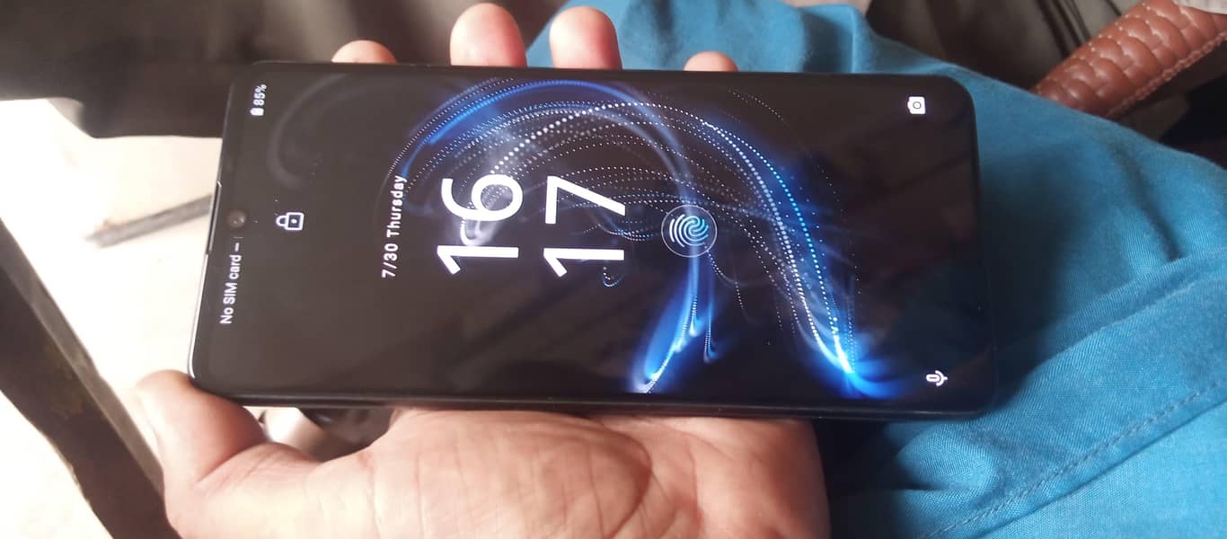 Sharp Aquos zero 5G 2