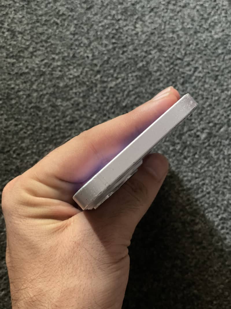 Apple iPhone 14 9