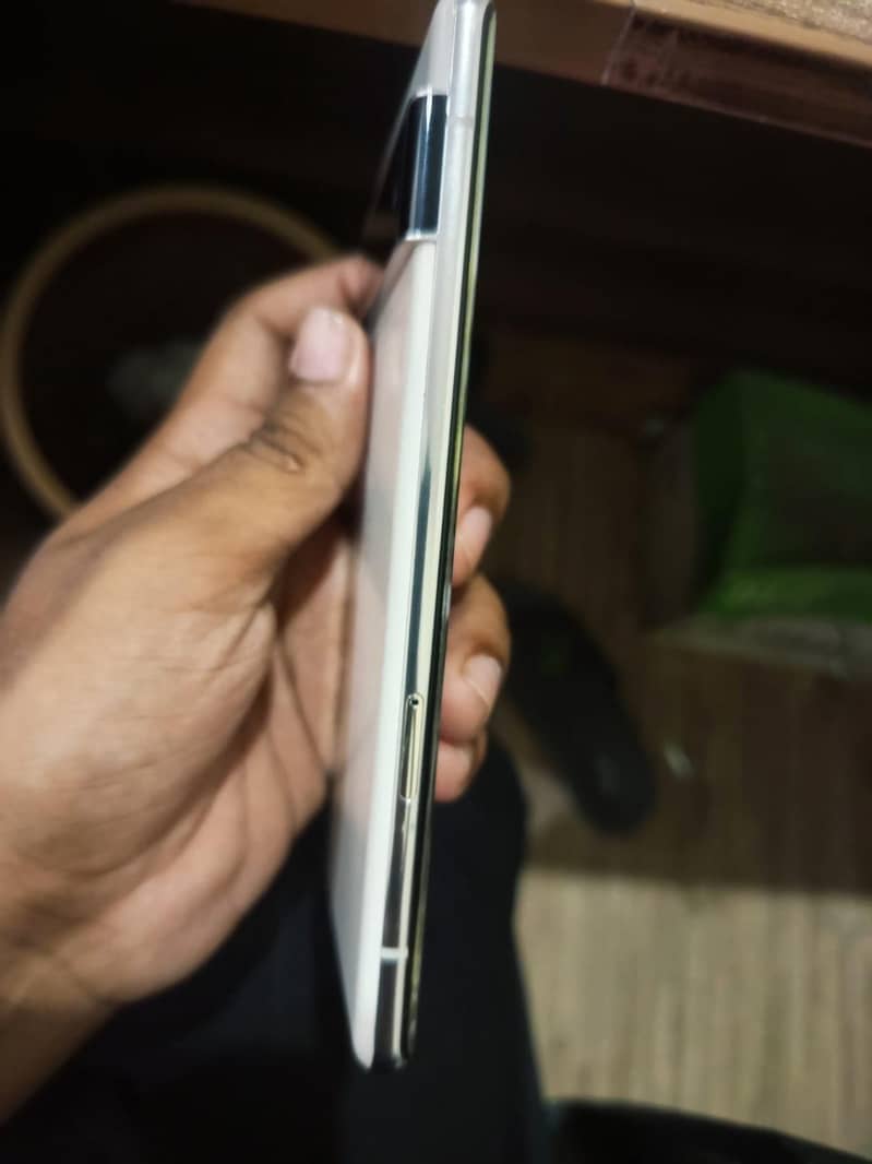 Google Pixel 6 Pro 2