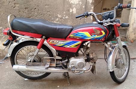 70 Honda CD
