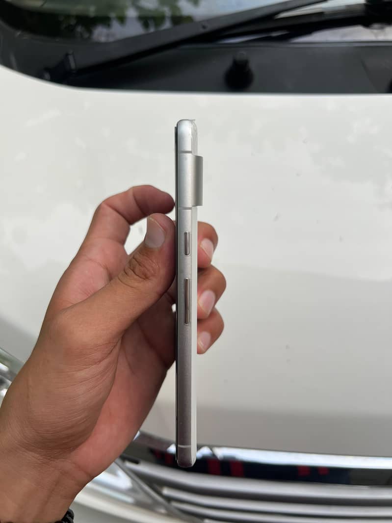 Google Pixel 7 3