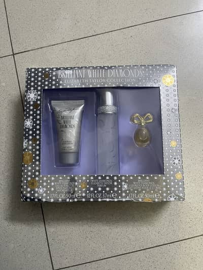 Brilliant White Diamond Elizabeth Taylor Collection