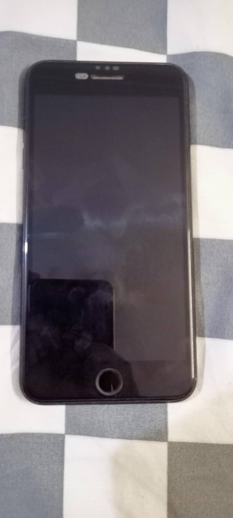 Apple iPhone 7 Plus 2