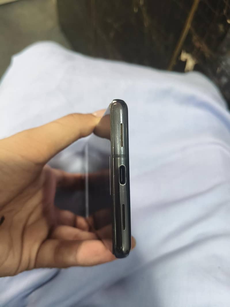 Google Pixel 7 Pro 4