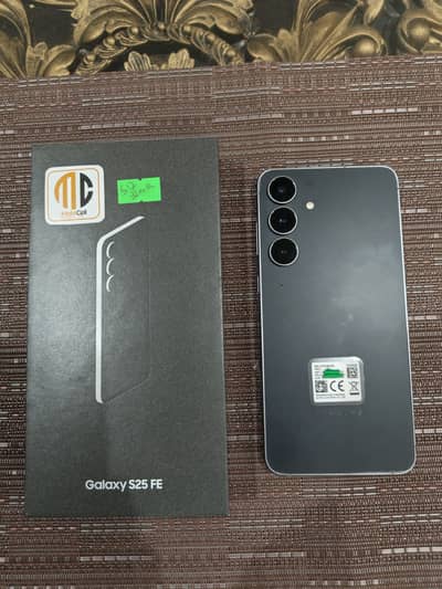 Samsung Mobile S25 FE (8+512)