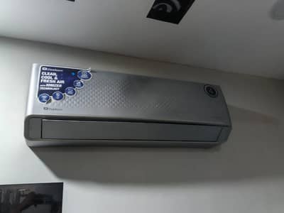 Dawlance 1.5 Ton DC Inverter Split AC for sale