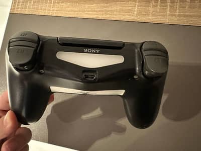 Ps4 slim