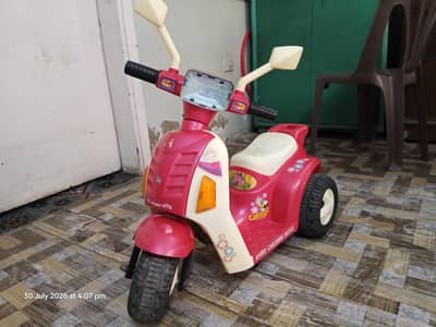 Kids bike scooty 3 wheeler