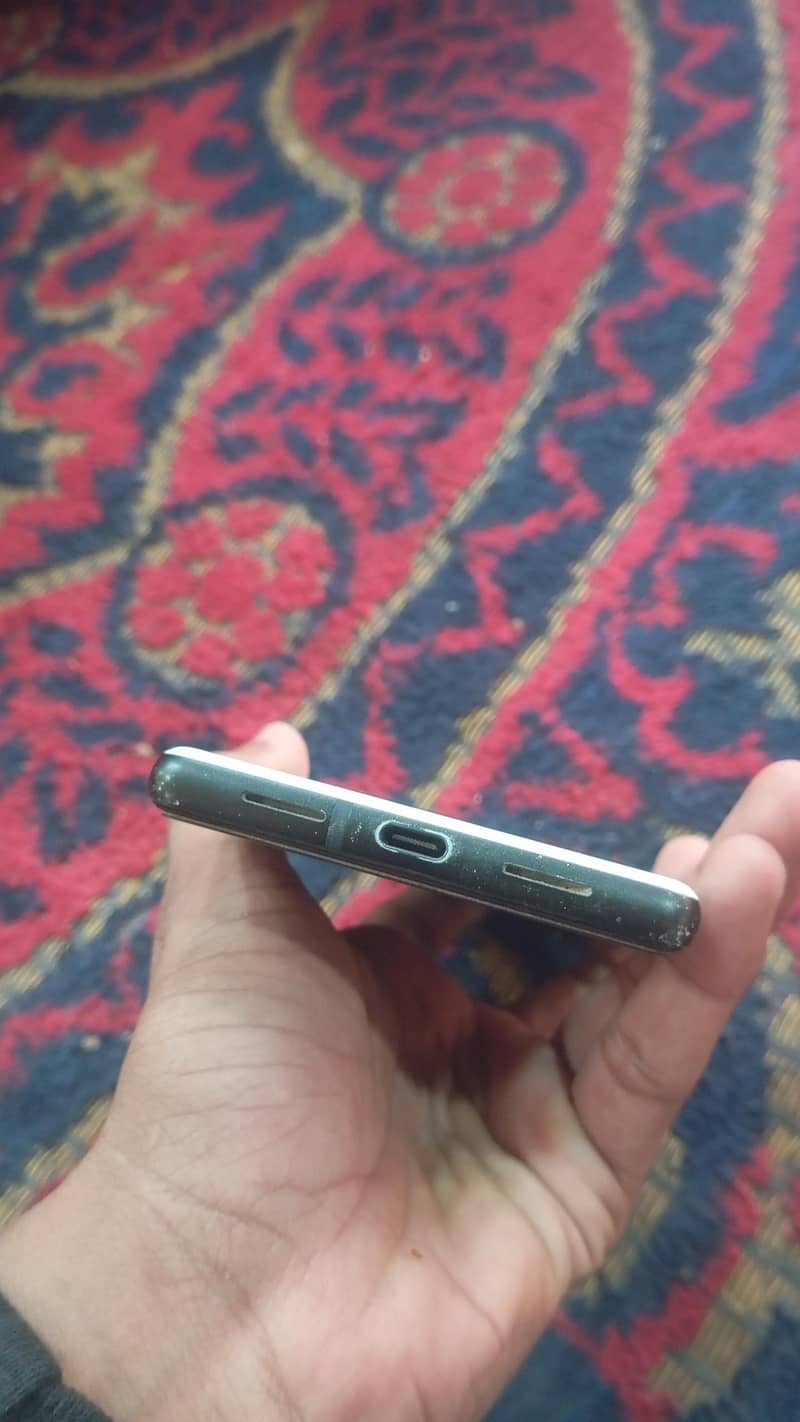Google Pixel 6 3