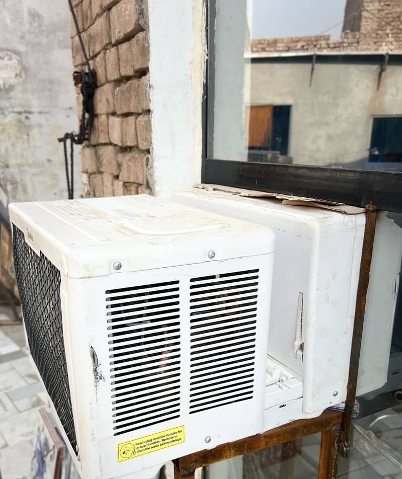 Window AC 2