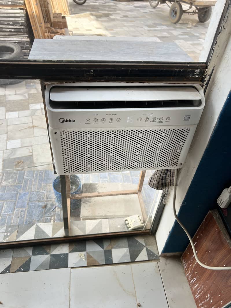 Window AC 4