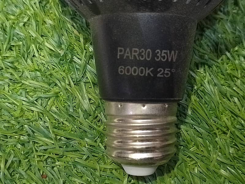 Focus lights 3