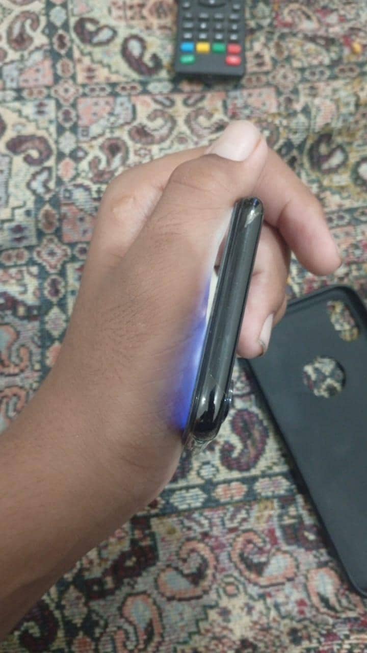 Apple iPhone X 8