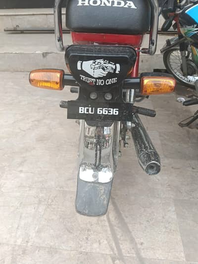 urgent sale krni hai bike saff hai