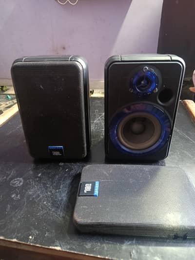 J B L   speaker