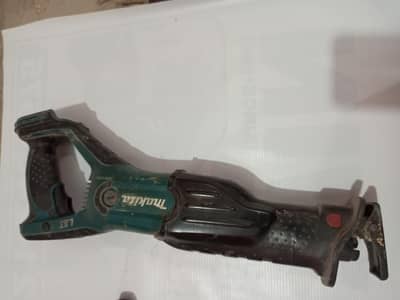 Makita