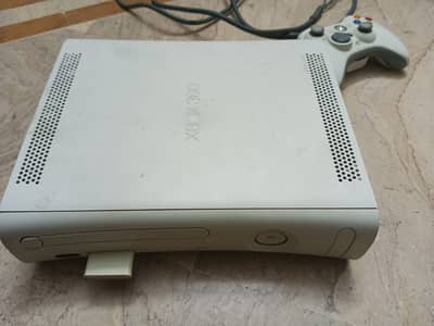 Xbox 360 Console 250GB with Original Controller, Power Adapter & AV Ca
