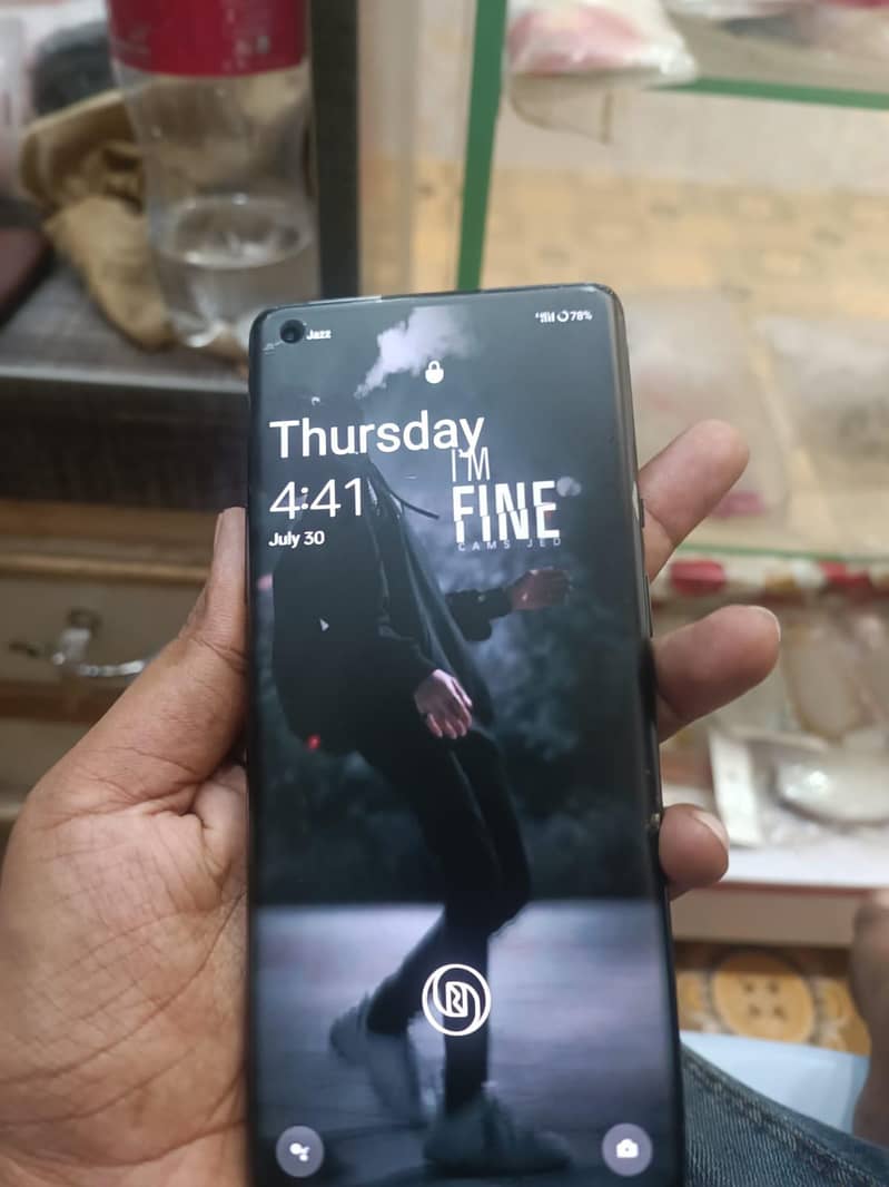 One Plus 8 Pro 0