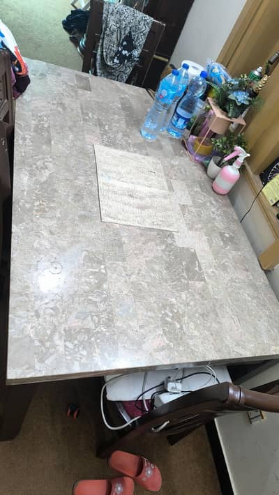dinning table & chairs