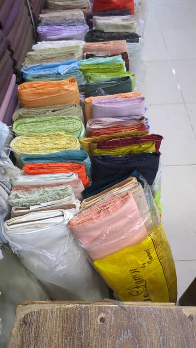 raiz Ahmad clothes