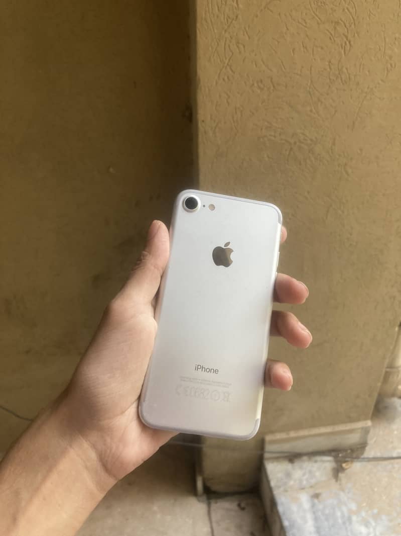 iPhone 7PTA 3