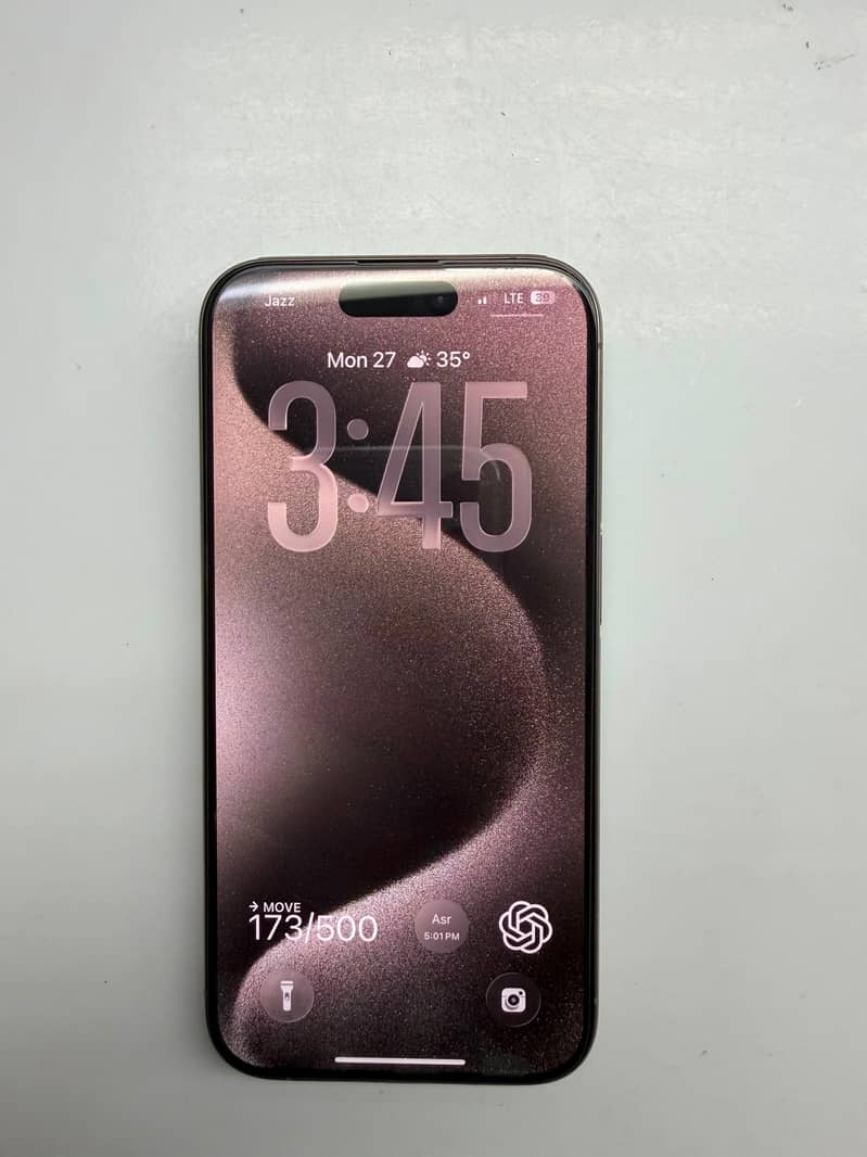Apple iPhone 15 Pro 0