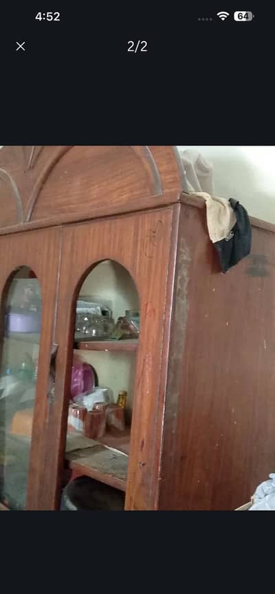 Kitchen cabinet