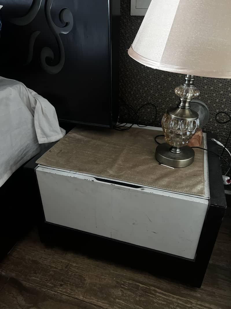 Kingsize Bed Set with Dressing Table 2