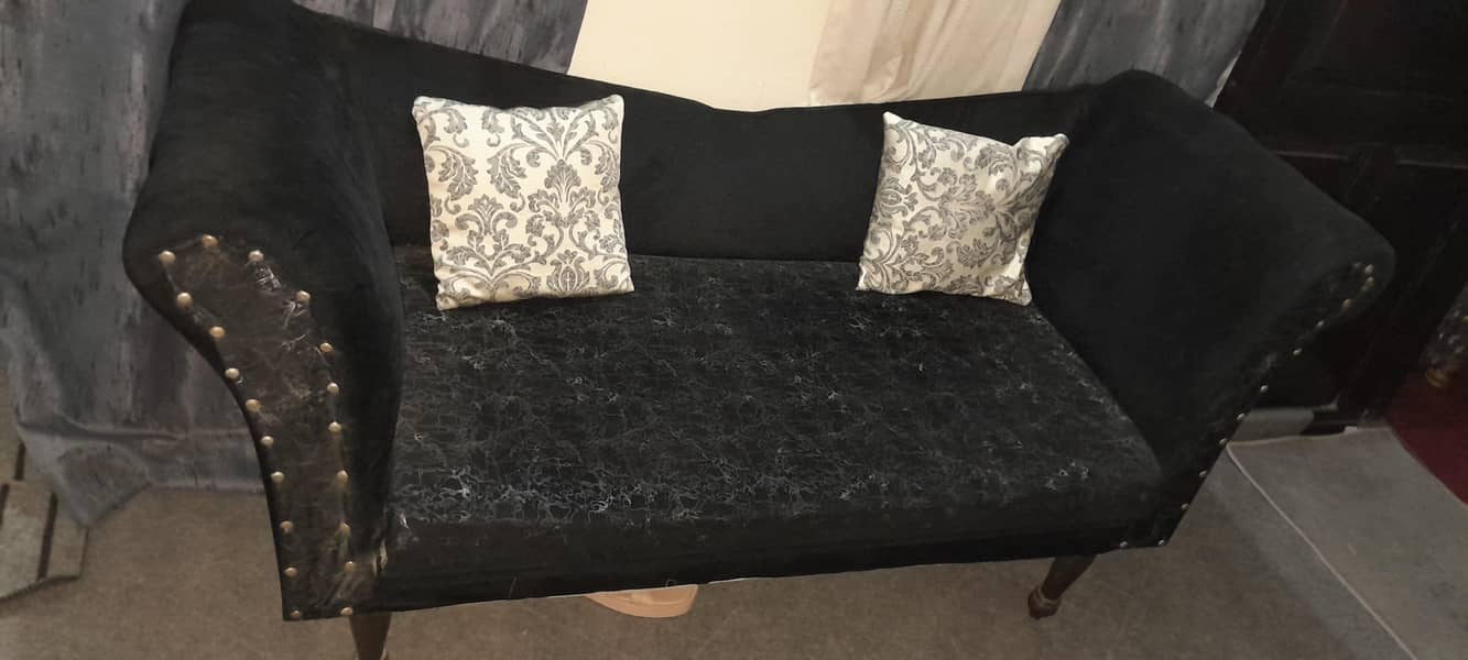 2 seater sofa 1