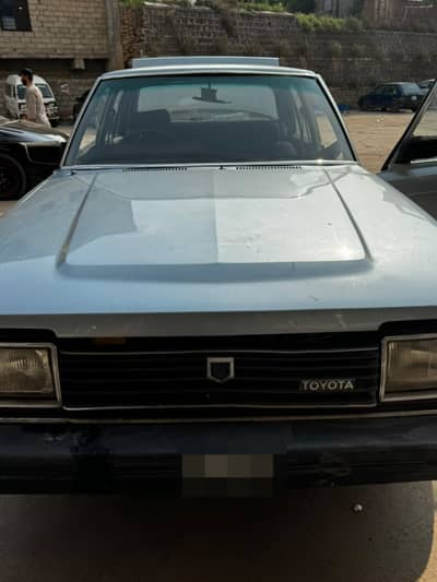 Toyota Cressida 1982