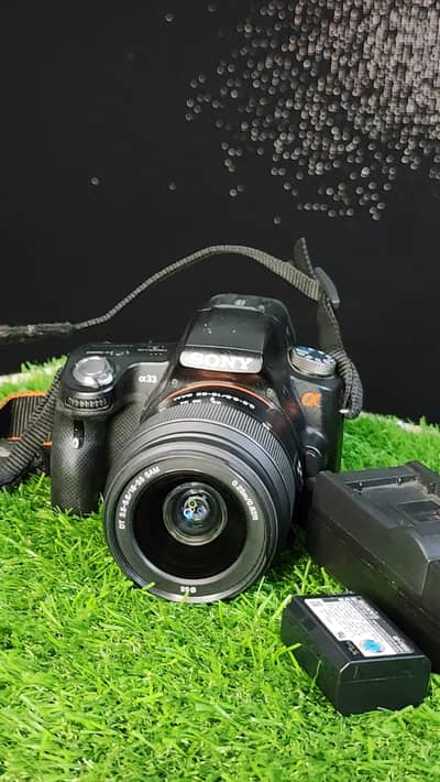 18-55mm Lens | Original Battery + Charger + Memory Card