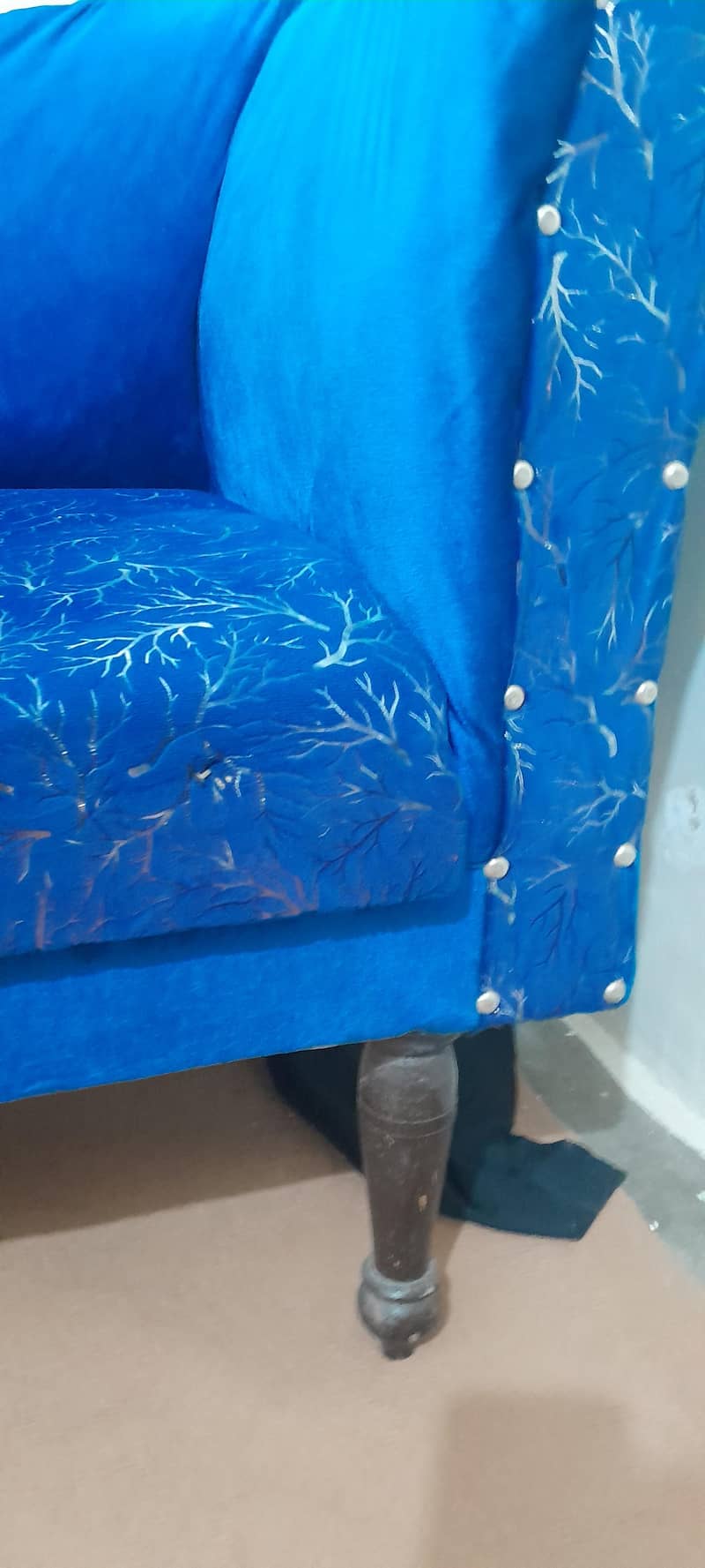 2 seater sofa 3