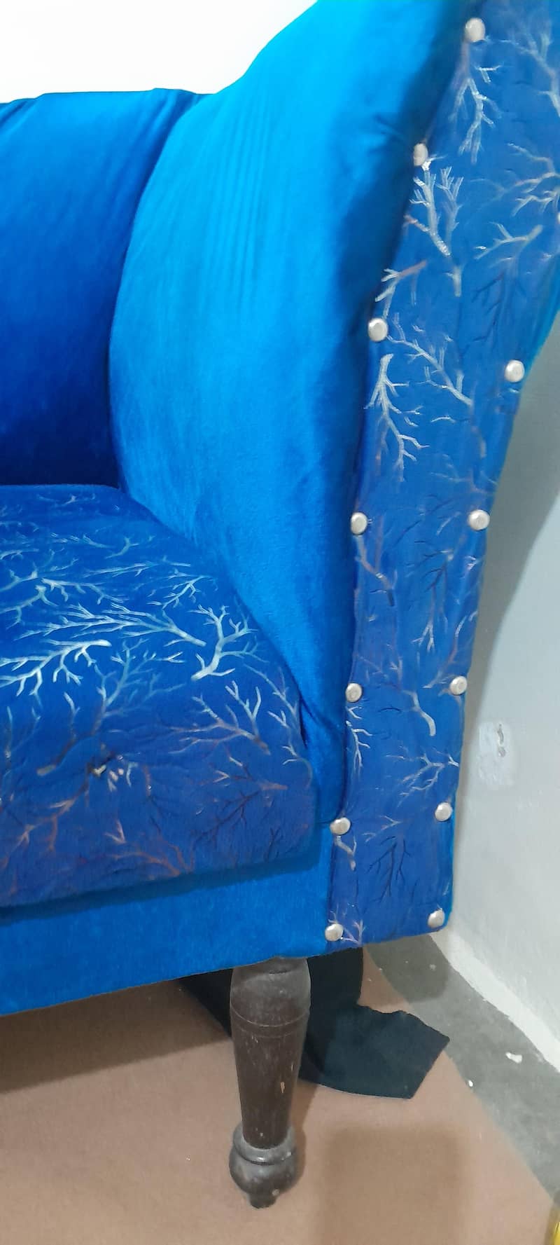 2 seater sofa 4