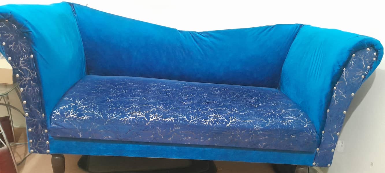 2 seater sofa 5