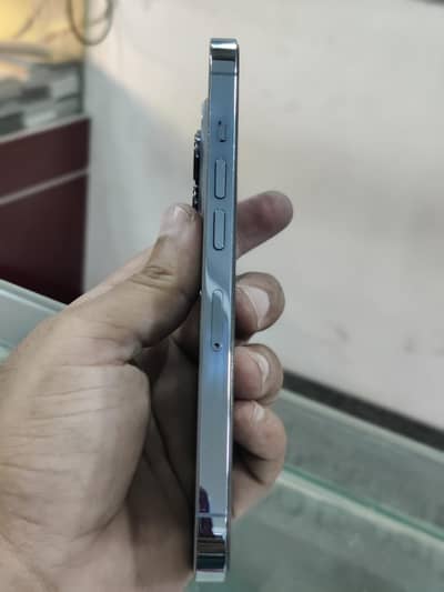 Apple iPhone 13 Pro