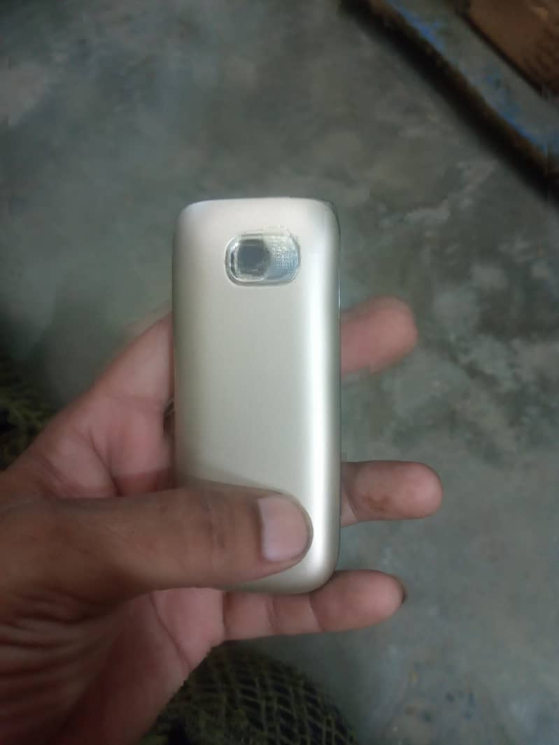 Nokia C2-01 2