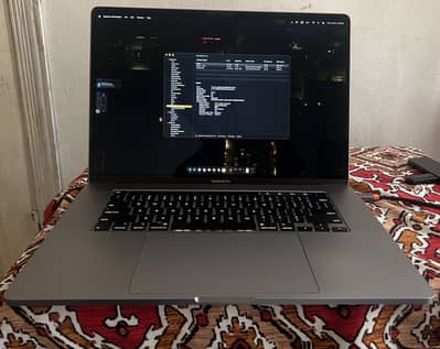 MacBook 2019 16” 2TB 64GB