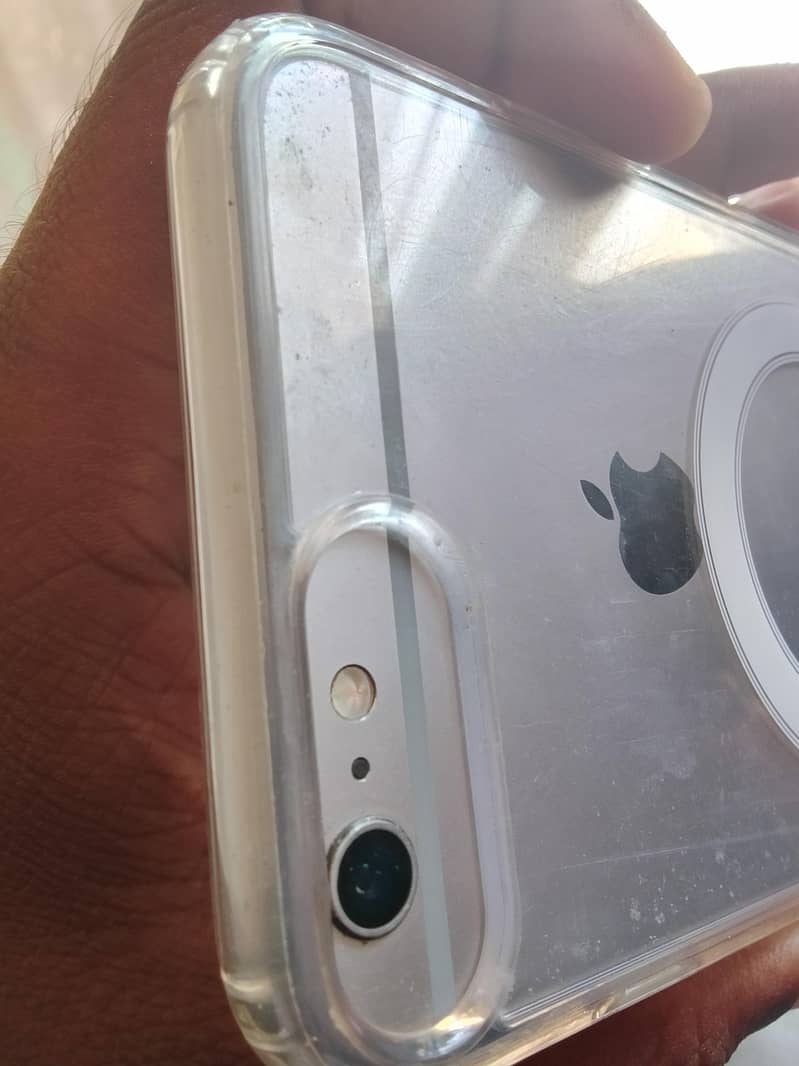 Apple iPhone 6S Plus 2