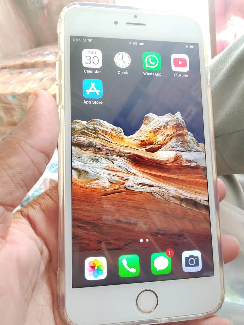 Apple iPhone 6S Plus 7