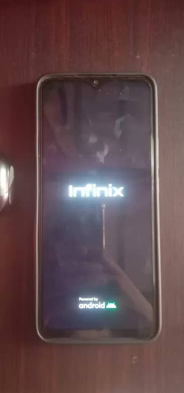 Infinix Hot 11 Play 4 64 10 by 10 with EarBurd whit Box