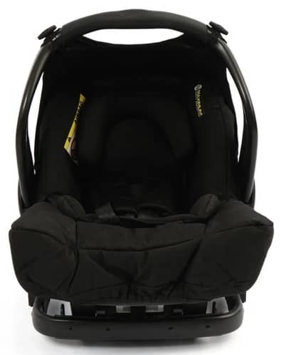 Graco baby carry cot with car seat