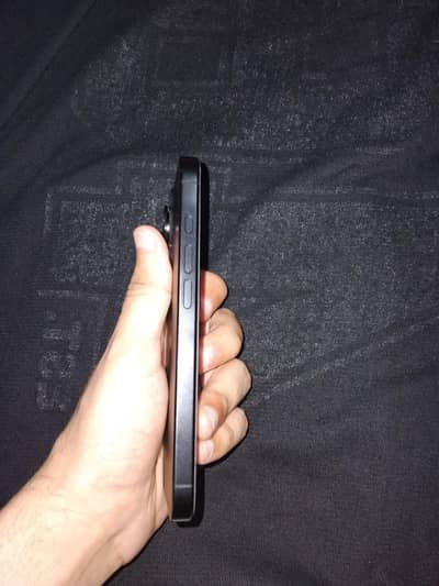 Apple iPhone 16 Pro