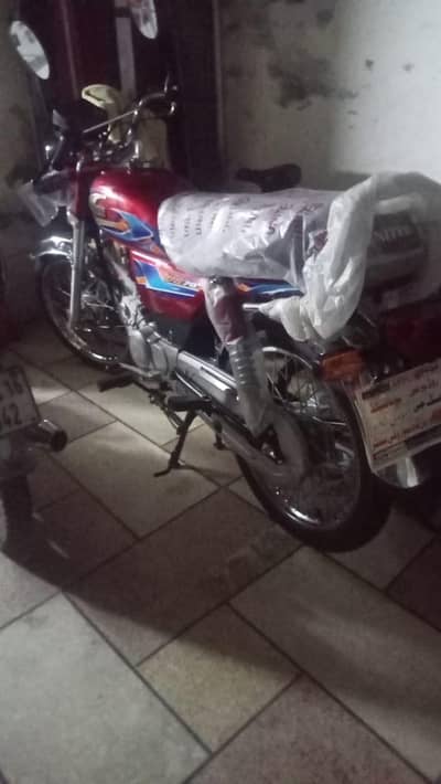 united motorcycle 70 red colour