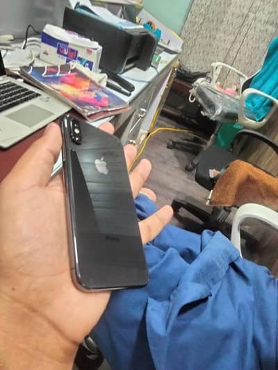 Apple iPhone XS
